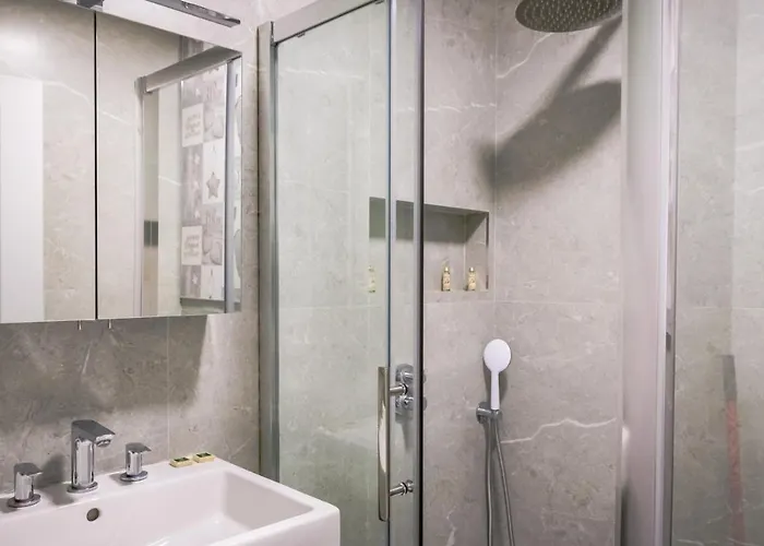 Apartment Adiramar *