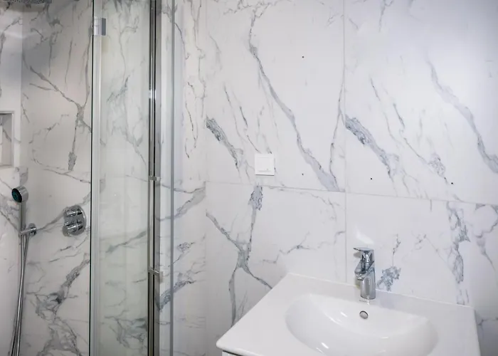 Adiramar Apartment *